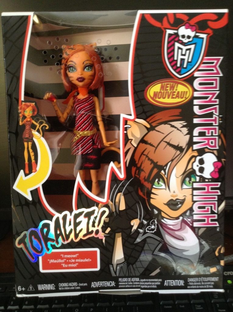 Boneca Monster High Nefera de Nile com Anél Raríssimo - O Espaço Virtual do  Colecionador