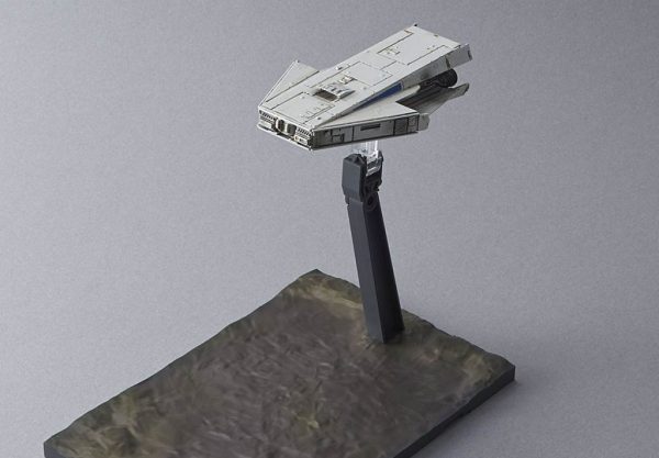 Star Wars Solo Millenium Falcon 1/144 Model Kit BANDAI 10