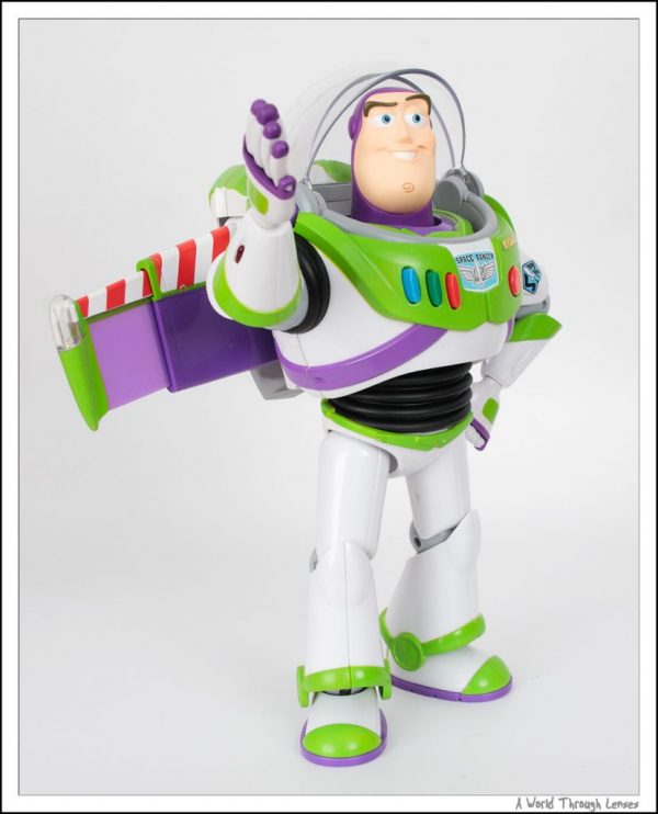 Toy Story Buzz Lightyear Action Figure Revoltech Kaiyodo 10