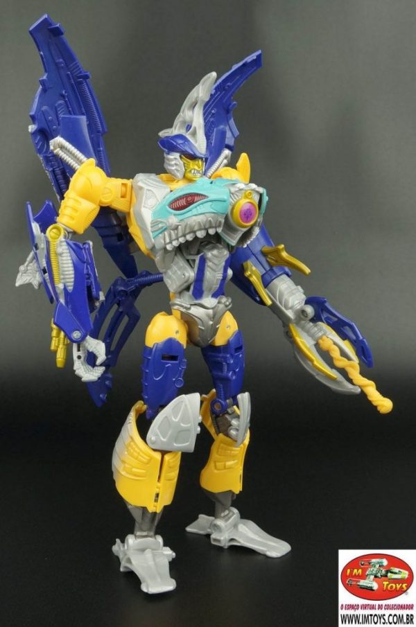 Transformers Generations Sky-Bite Action Figure Takara 9