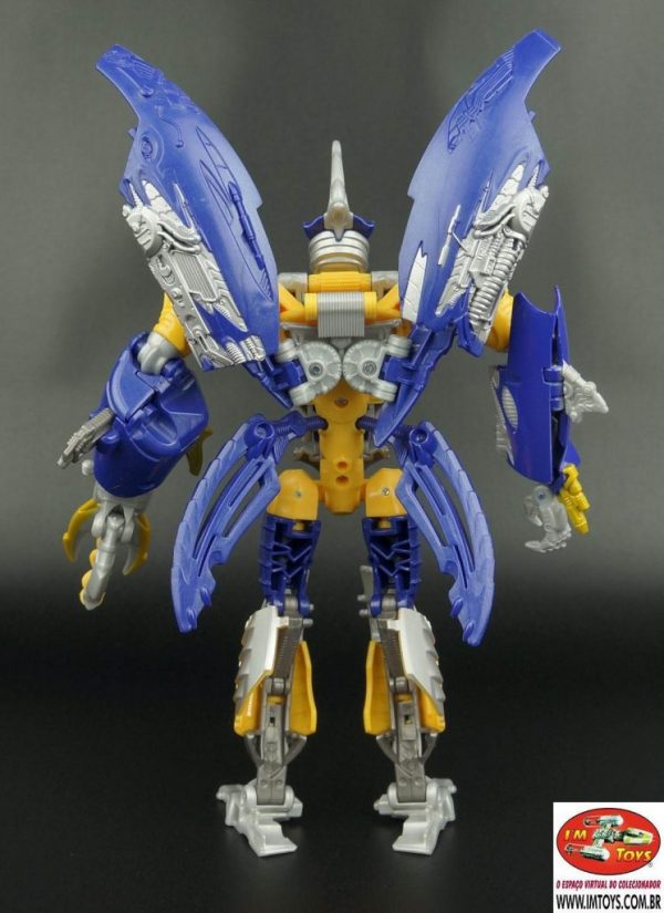 Transformers Generations Sky-Bite Action Figure Takara 10