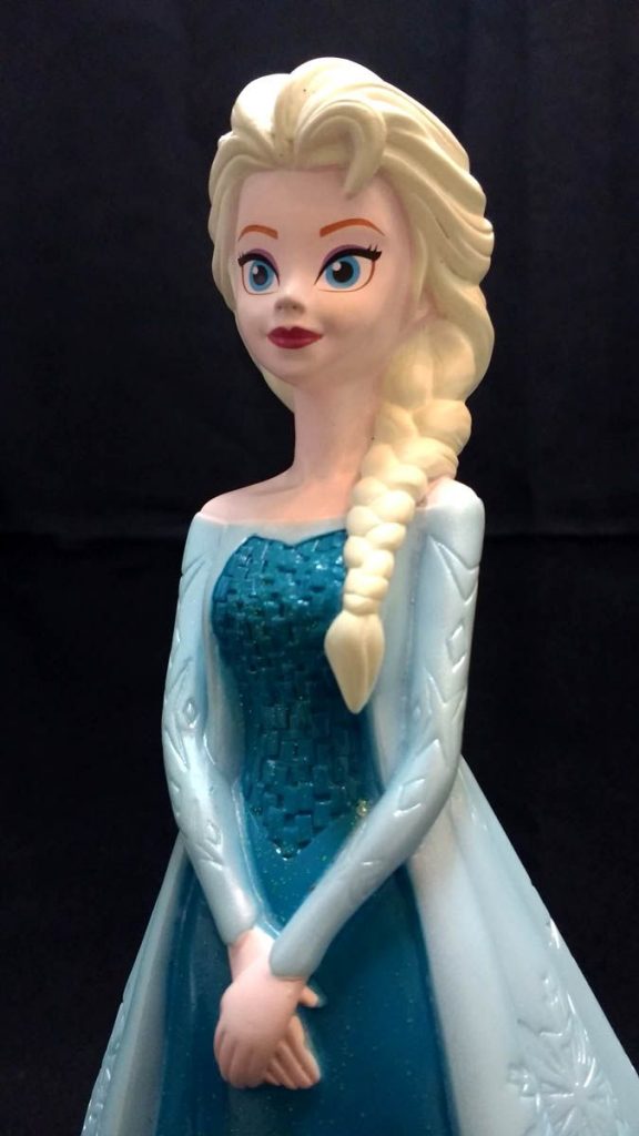 Disney Store Elsa Frozen Cofre Original 2