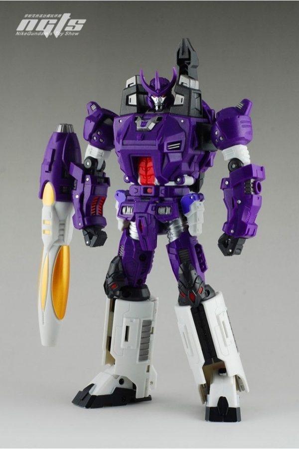 Transformers G-1 Galvatron Action Figure Maniaking 4