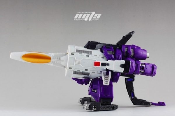 Transformers G-1 Galvatron Action Figure Maniaking 12