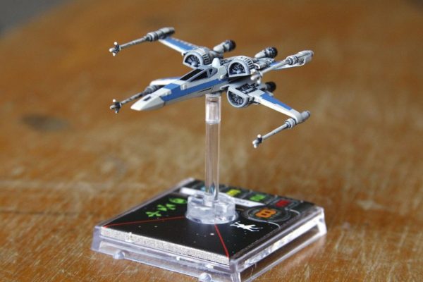 Star Wars The Force Awekens X-Wing Jogo de Miniaturas NEW Core Pack 6