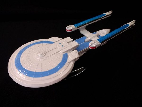Star Trek USS Enterprise B - Resin Model 2