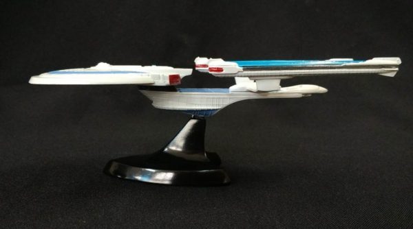 Star Trek USS Enterprise B - Resin Model 5