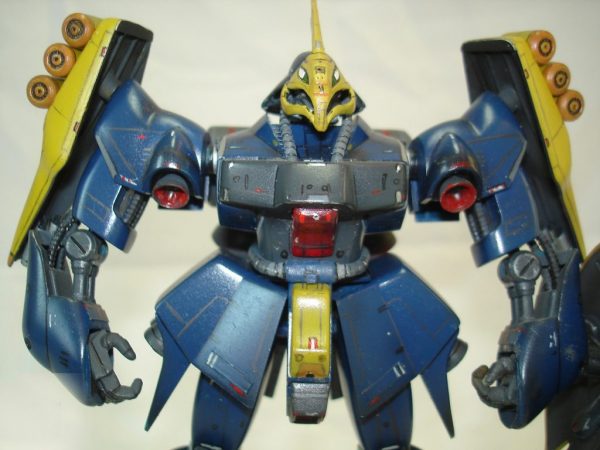 Gundam - Jog Doga 1/144 MONTADO Bandai 3