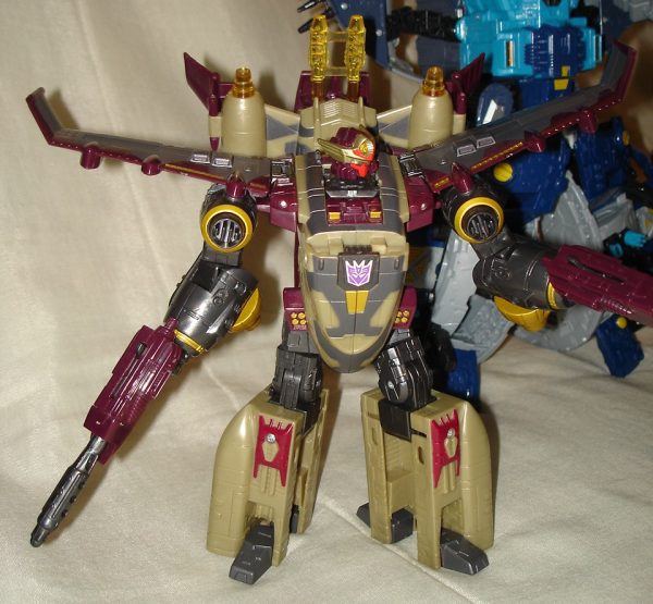 Transformers Cybertron Jetfire Skyshadow Hasbro 4