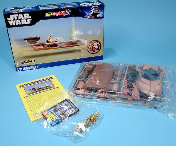 Star Wars Luke Skywalker Landspeeder Model Kit Revell 4