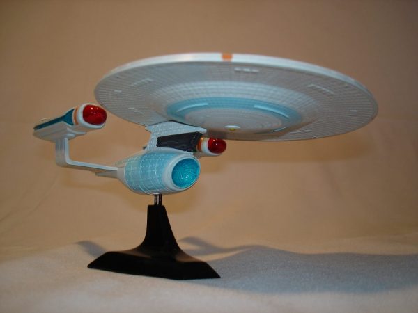 Star Trek USS Enterprise NCC 1701-C Resin Model 2