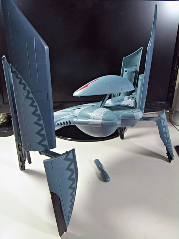 Star Wars Hyena Bomber Droid Fighter Hasbro 9