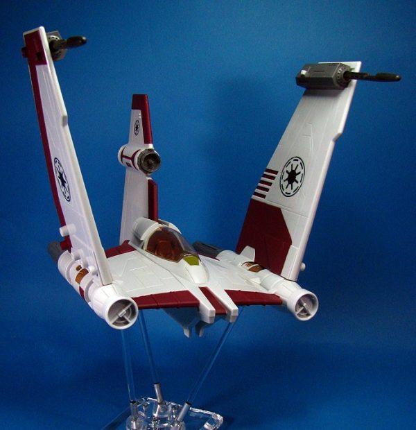 Star Wars V-19 Torrent Republic Starfighter Hasbro 3