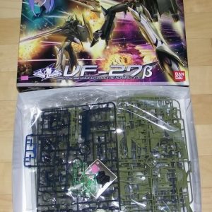 Macross Frontier VF-27B Lucifer 1/72 Model kit Bandai