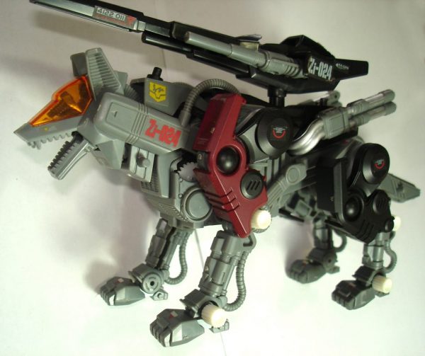 ZOIDS Shadow Wolf MONTADO Tomy 1