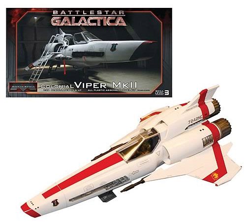 battlestar-galactica-viper-mark-ii-model-kit-54866