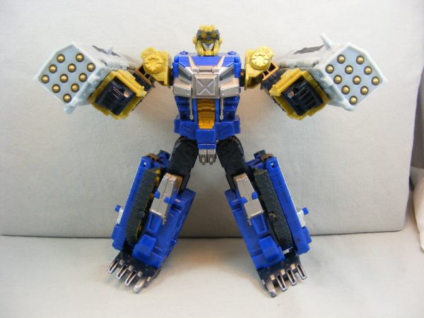 Transformers Cybertron Scattorshot Cybertron Defense Hasbro 4