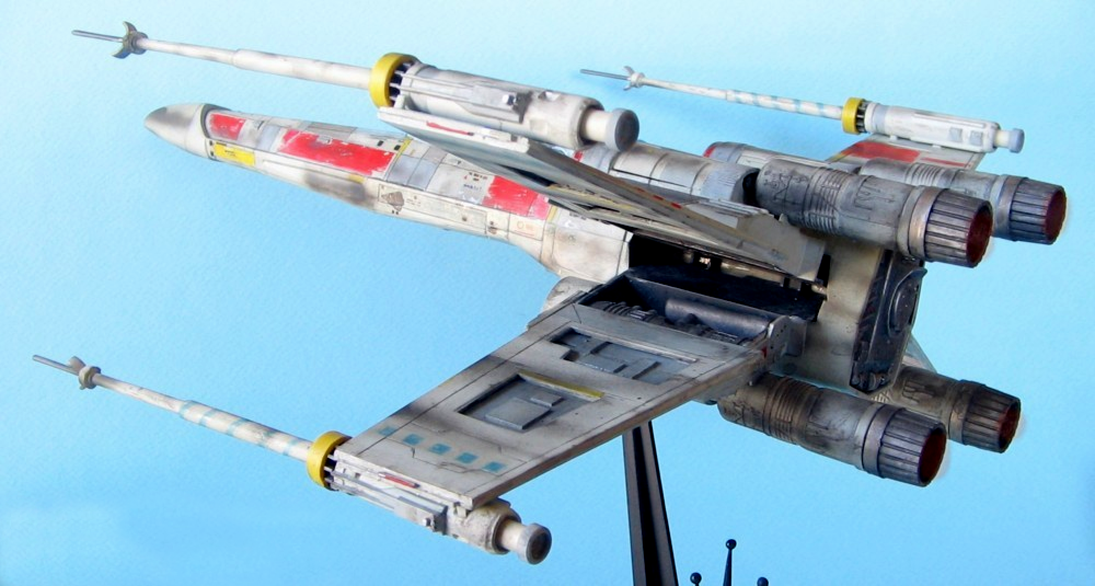 Star Wars X-Wing Fighter Model Kit MPC - O Espaço Virtual do