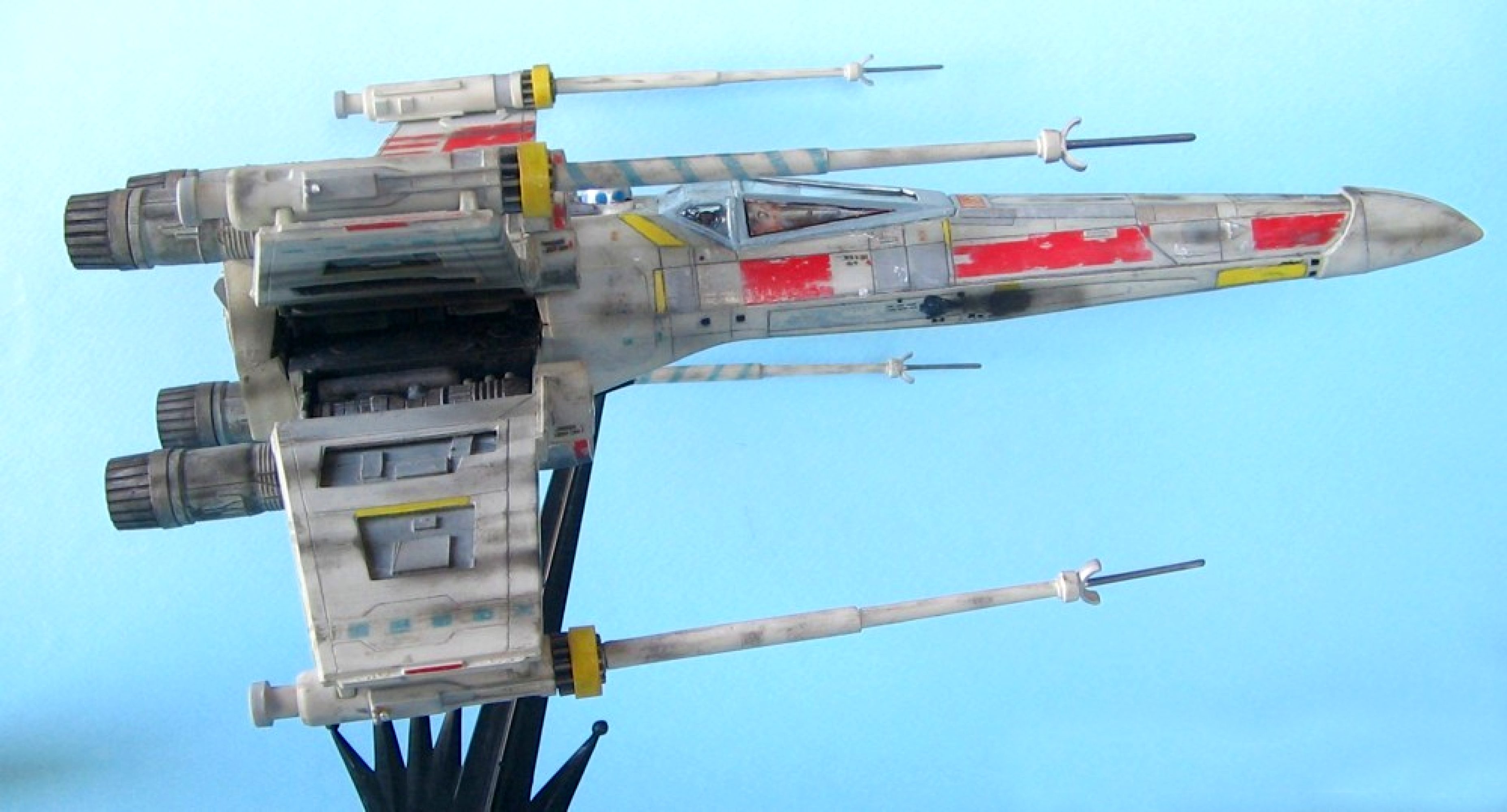 Star Wars X-Wing Fighter Model Kit MPC - O Espaço Virtual do