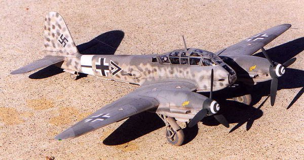 Me-410 B1/U2/R4 Hornet 1/72 Fine Molds 4