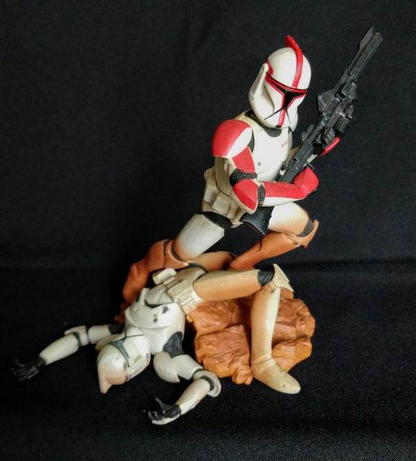 Star Wars Clone Trooper Unleashed Statue Hasbro 2