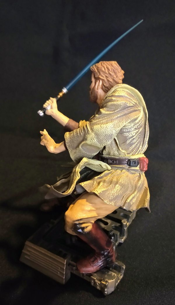 Star Wars Obi-Wan Kenobi Unleashed Statue Hasbro 5