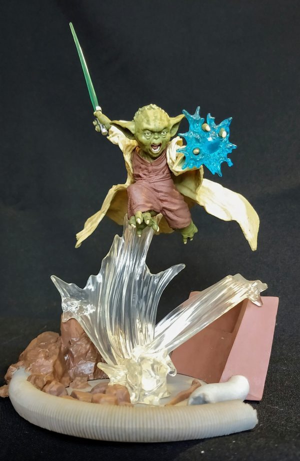 Star Wars Mestre Yoda Unleashed Statue Hasbro Ko 6