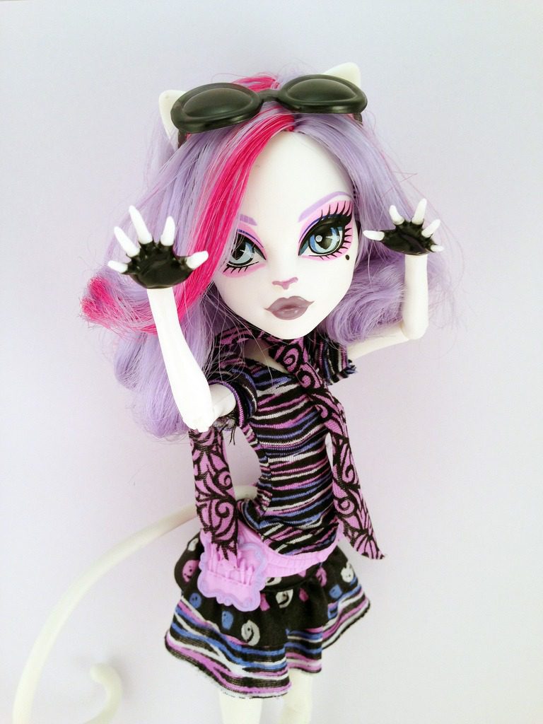 Boneca Monster High Clawdeen Wolf - Básica - Assinada - O Espaço