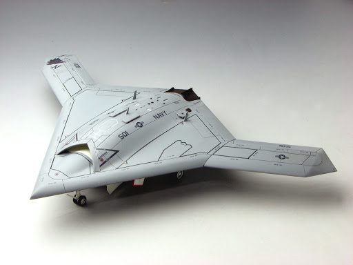 X-47B Unmaned Fighter 1/72 Italeri 7