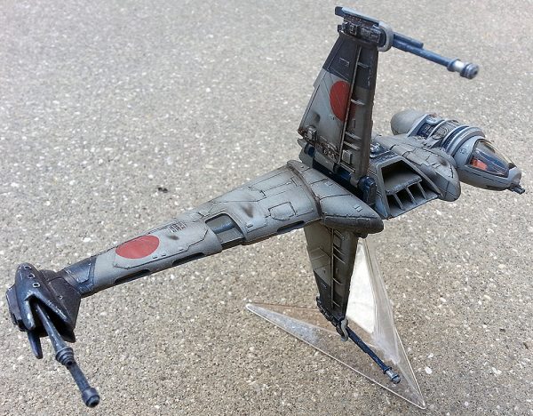 Star Wars B-Wing Fighter AMT 2