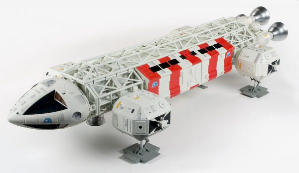 Space 1999 Eagle Transport Model Kit MPC 6