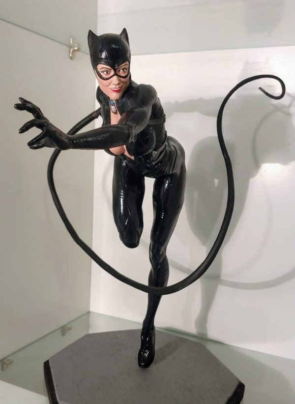 Batman - Cat Woman 1/6 Statue 2