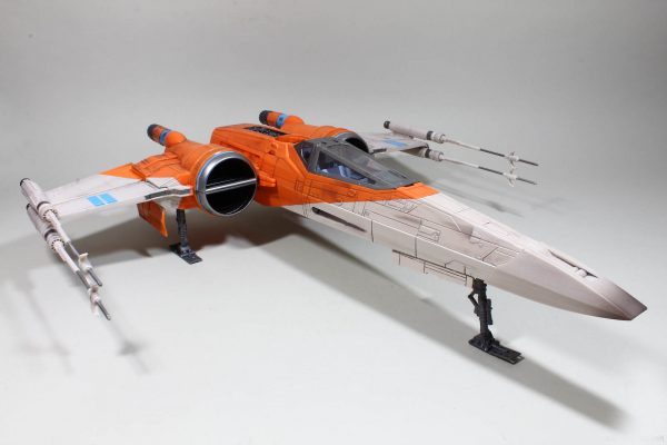 Star Wars Poe Dameron T-70 X-Wing Fighter Hasbro 11