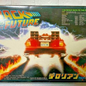 Back to the Future Time Machine 1/24 Aoshima