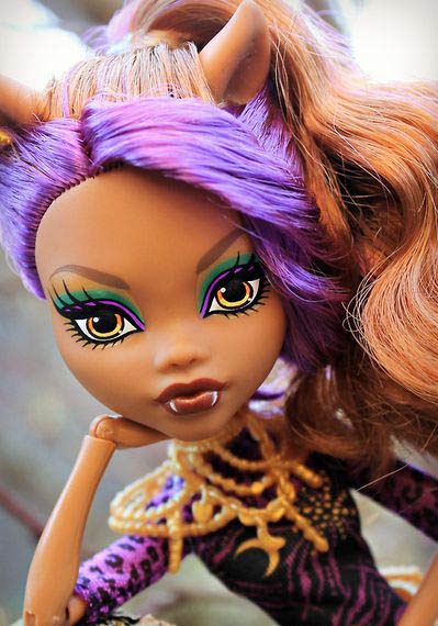 Boneca Monster High Draculaura FCA - O Espaço Virtual do Colecionador