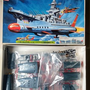 Red Hawk Yamato Model Kit Aoshima
