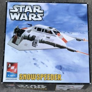 Star Wars Snowspeeder 1/18 Model Kit AMT