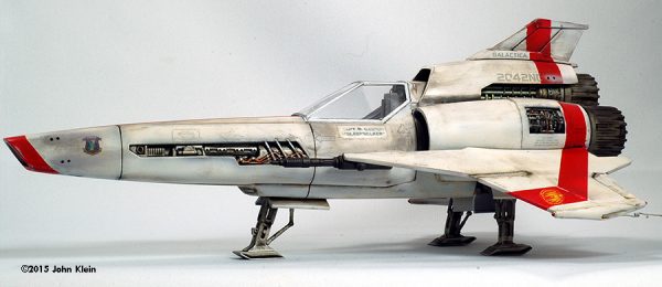 Battlestar Galactica Colonial Viper MK-II 1/32 Moebius 2