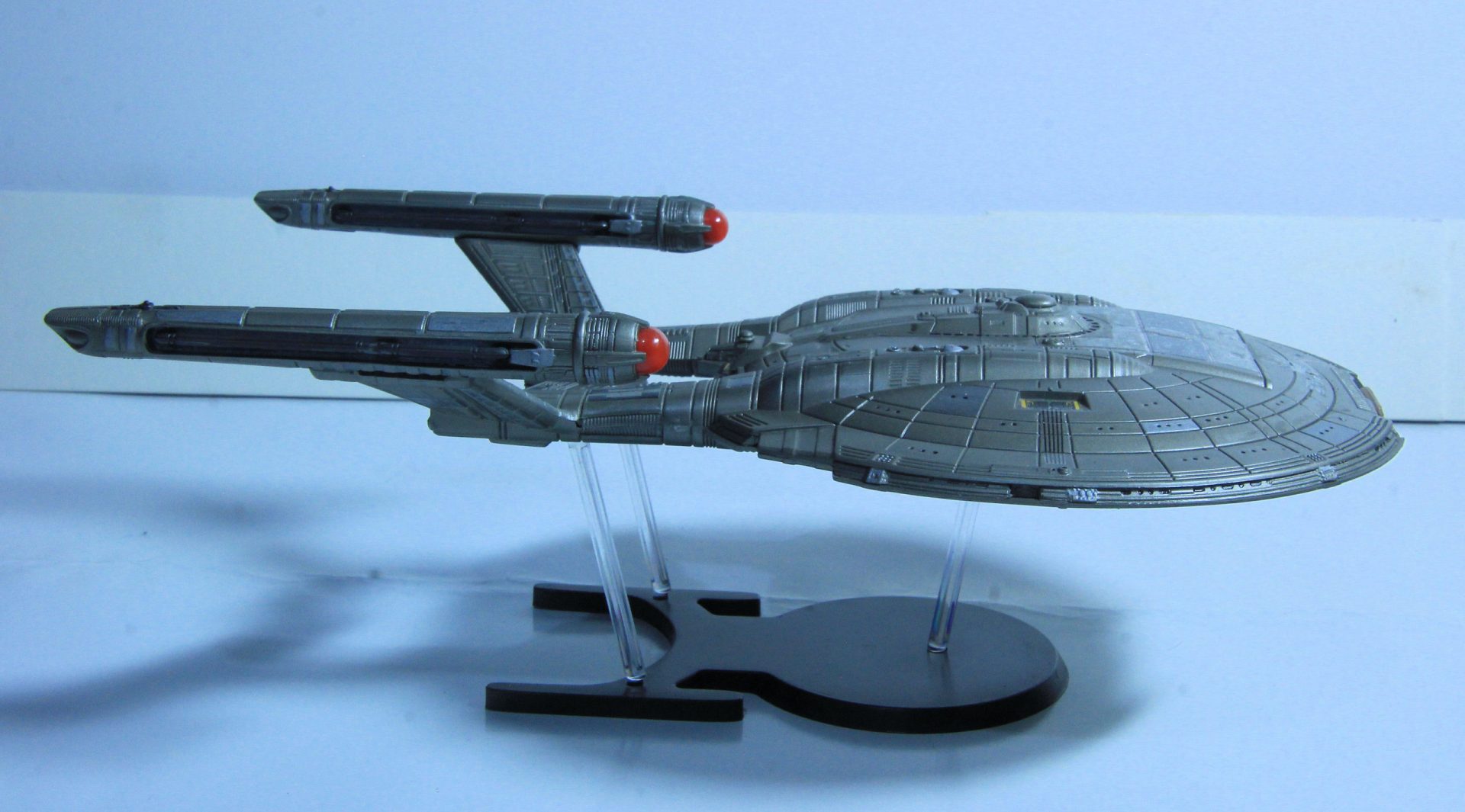 Star Trek Enterprise NX-01 1/1000 Model Kit Polar Lights 7 Star Trek Enterprise NX-01 1/1000 Model Kit Polar Lights - Imagem 7