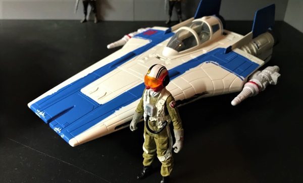 Star Wars Resistance A-Wing Fighter Hasbro 2