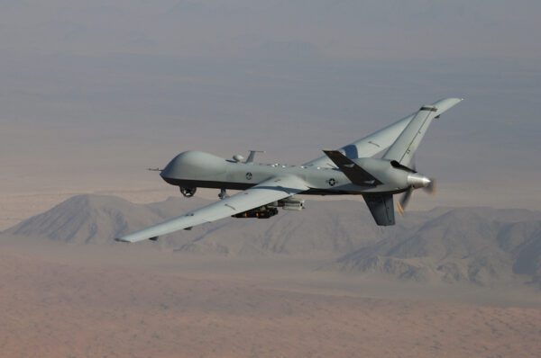 Drone MQ-9-A Reaper 1/72 Italeri 10