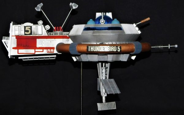 Thunderbird-5 e 3 Model Kit Aoshima 2