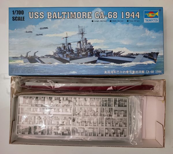 USS Baltimore CA-68 - Trumpeter 1