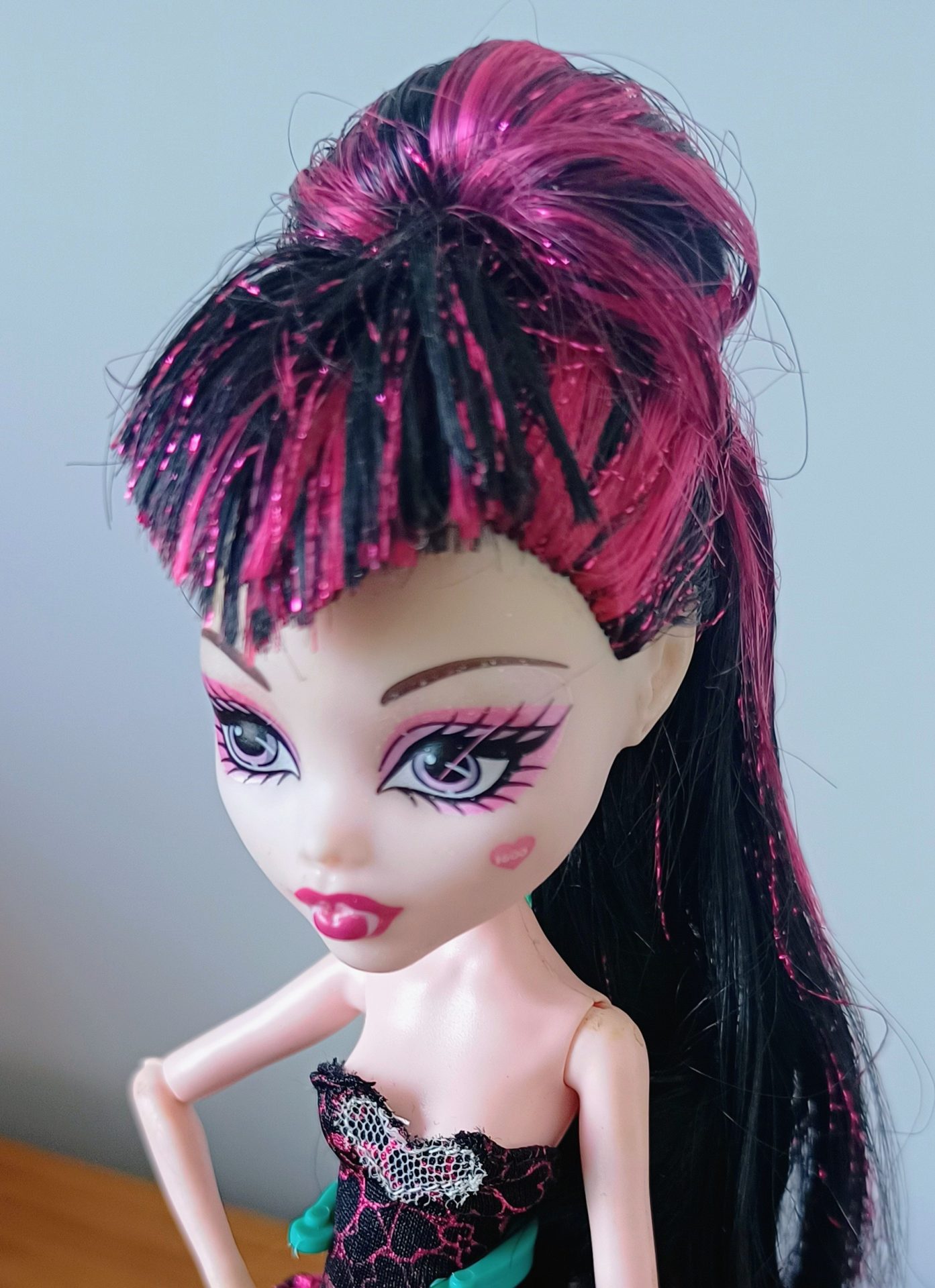 Boneca Monster High Draculaura - Ghoul Dance 1 Boneca Monster High Draculaura - Ghoul Dance