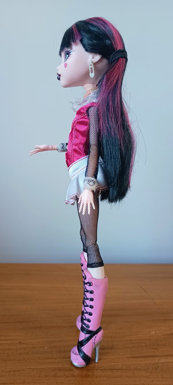 Boneca Monster High Draculaura Básica 5