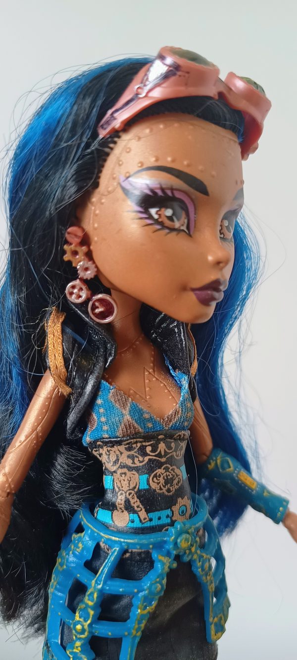 Boneca Monster High Robecca Steam - Básica 8