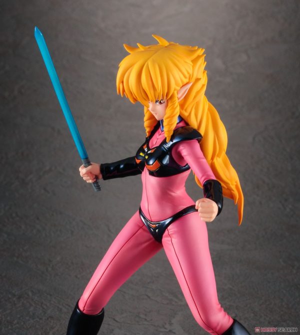 Iczer-1 Resin Figure - Hasegawa 8