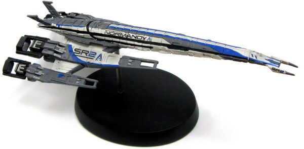 Mass Effect Dark Horse NORMANDY SR-2 4