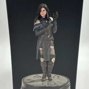 The Witcher Yennefer de Vengerberg Statue Dark Horse