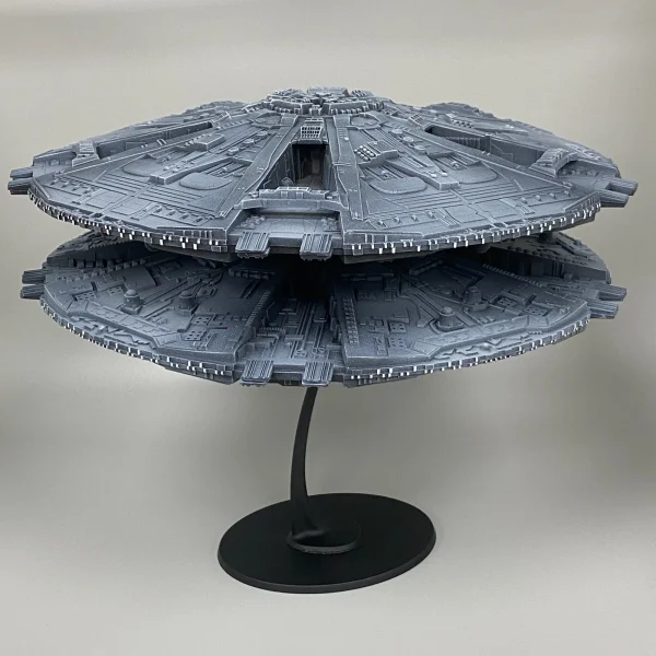 Battlestar Galactica Cylon Base Star (1978) Revell Monogram - O Espaço ...